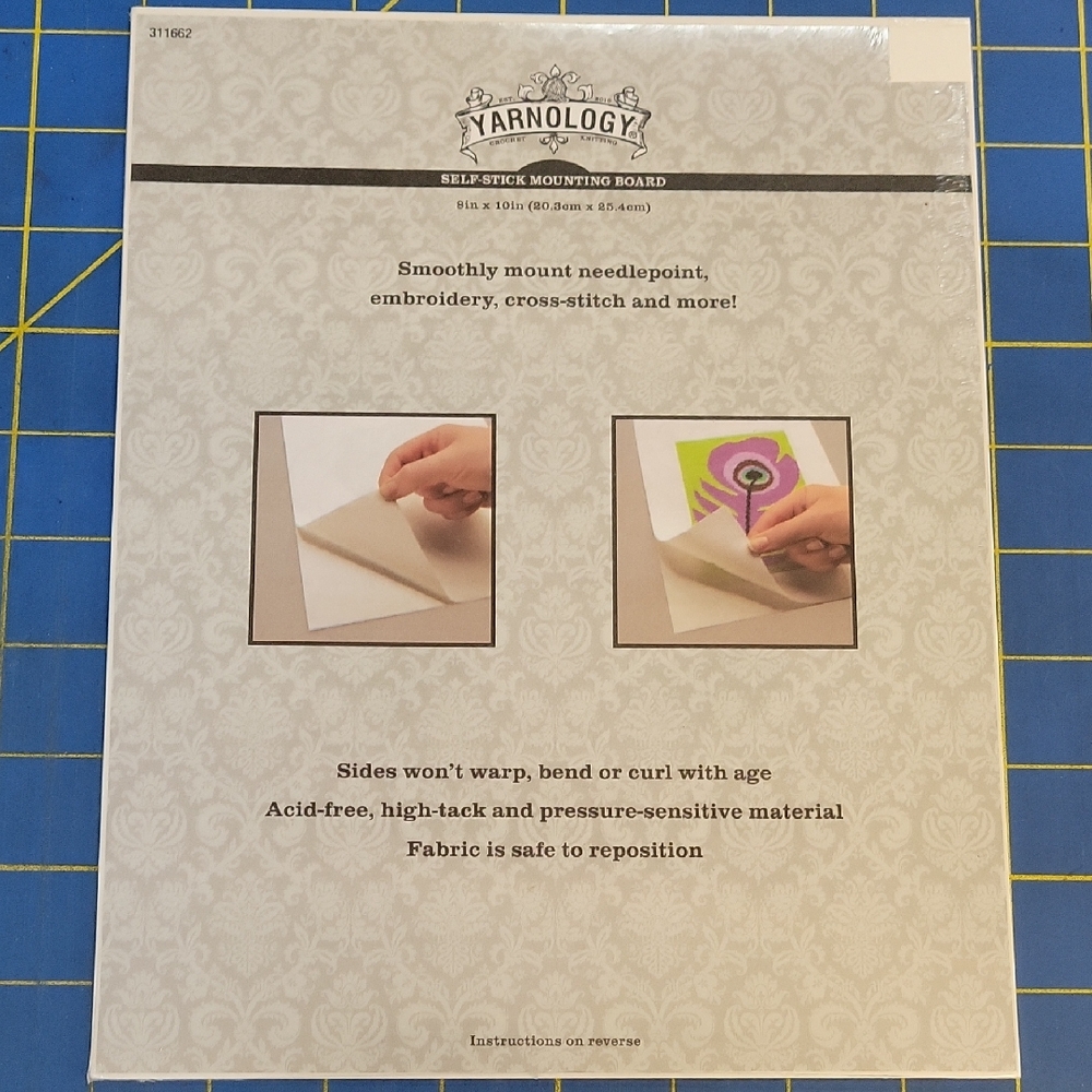Yarnology Self-Stick Mounting 8" x 10" Board